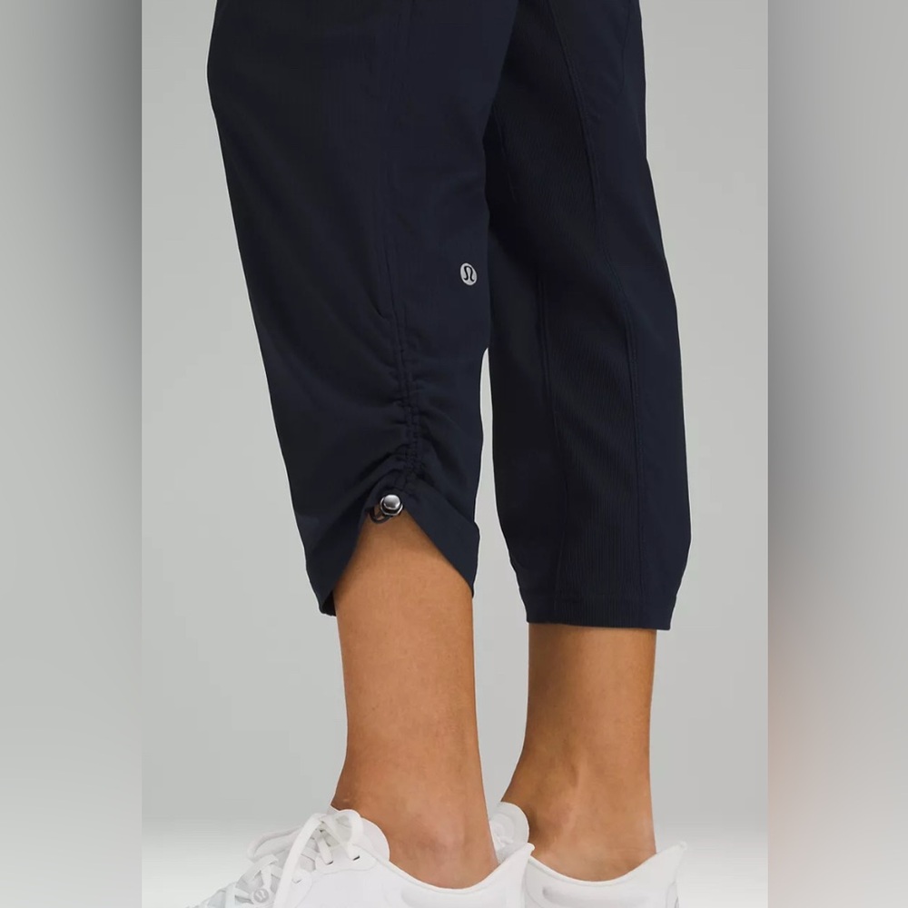 Lululemon Dance Studio Mid Rise Crop Pant Navy Womens 6 - Picture 3 of 8